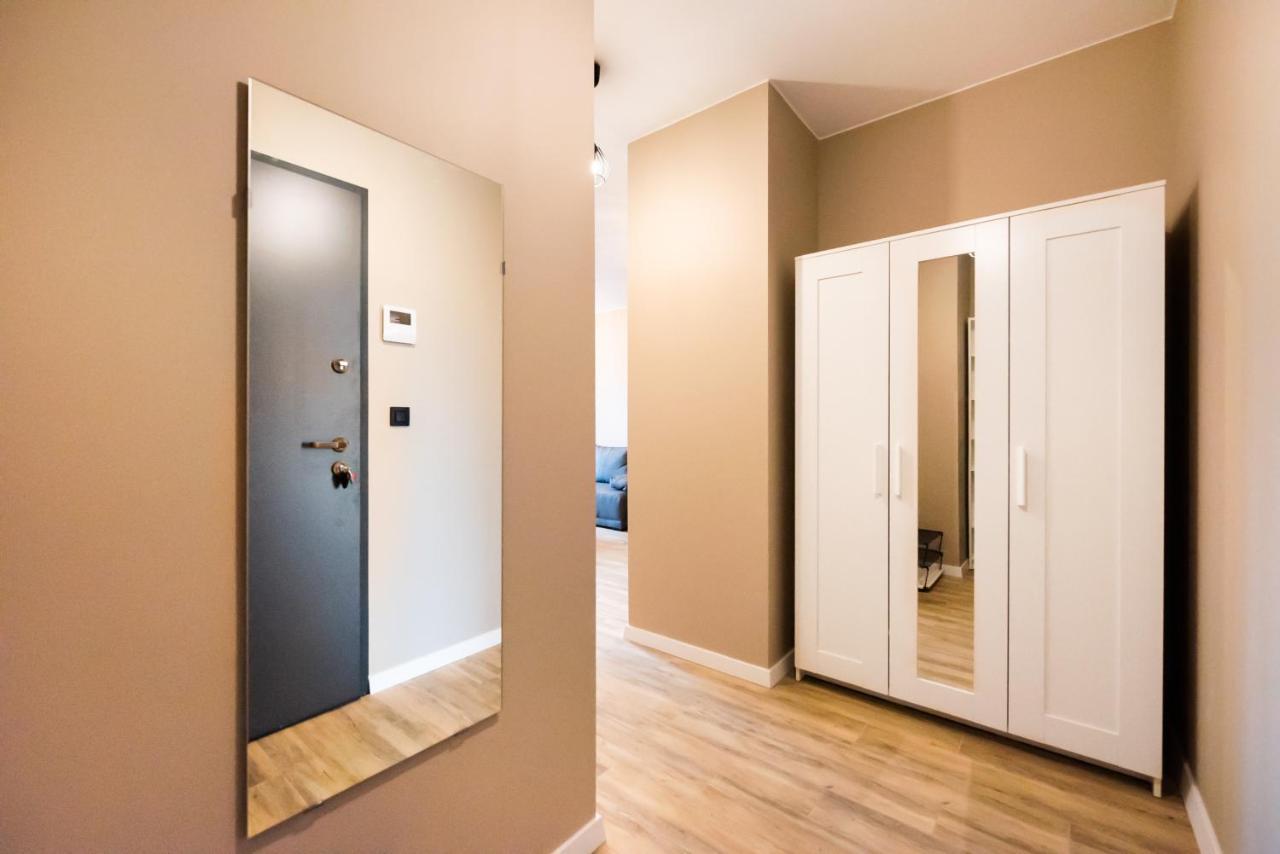 High Wilanow Elegant Apartment ワルシャワ エクステリア 写真
